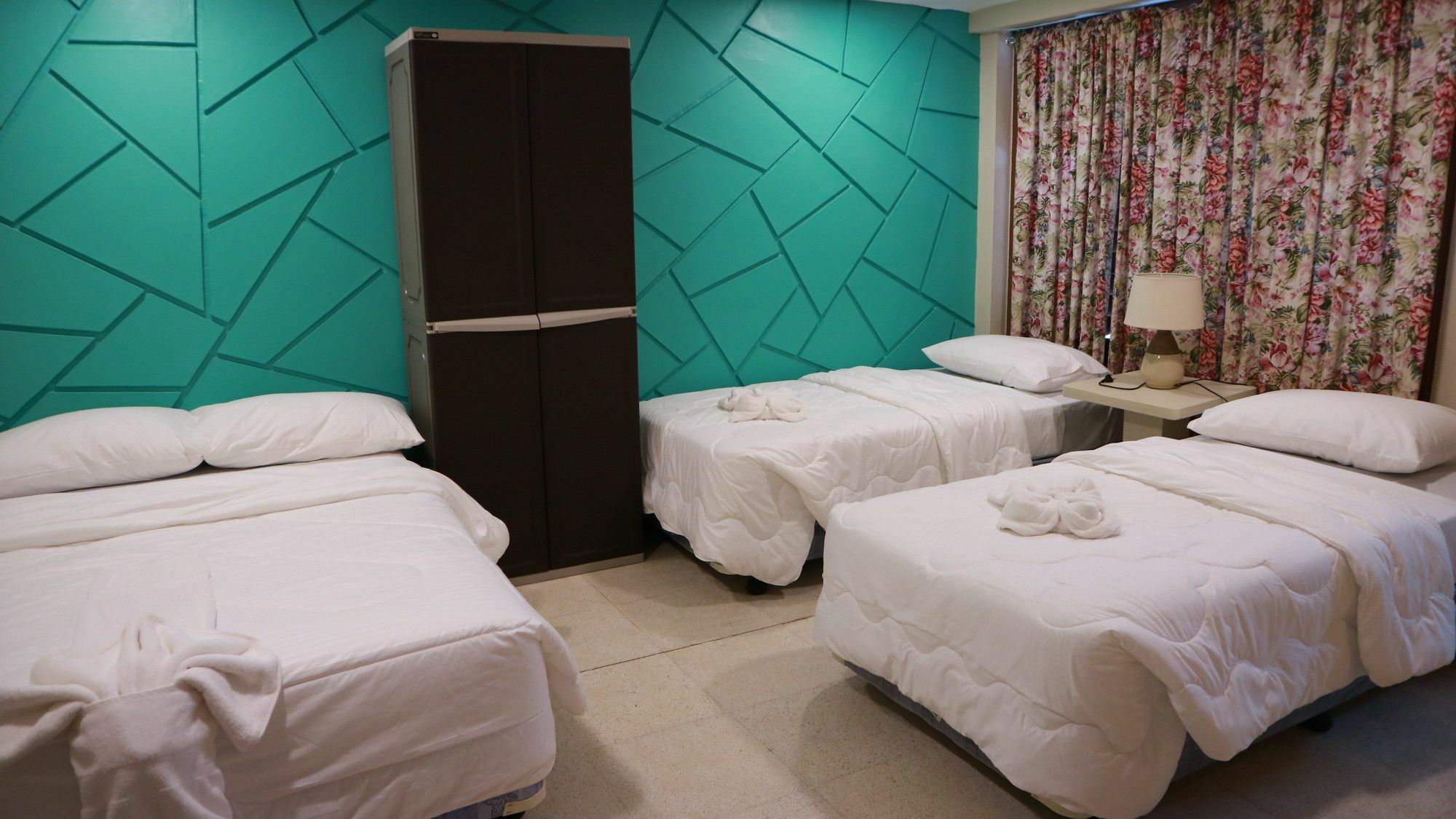 Hotel Residencia Marfel Tacloban Exterior foto